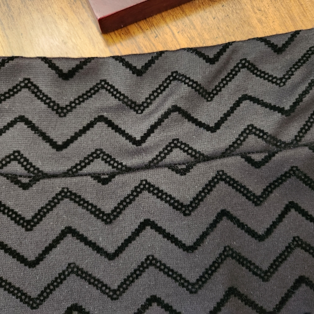 Joe Benbasset, Large, Black skirt - Picture 6 of 6
